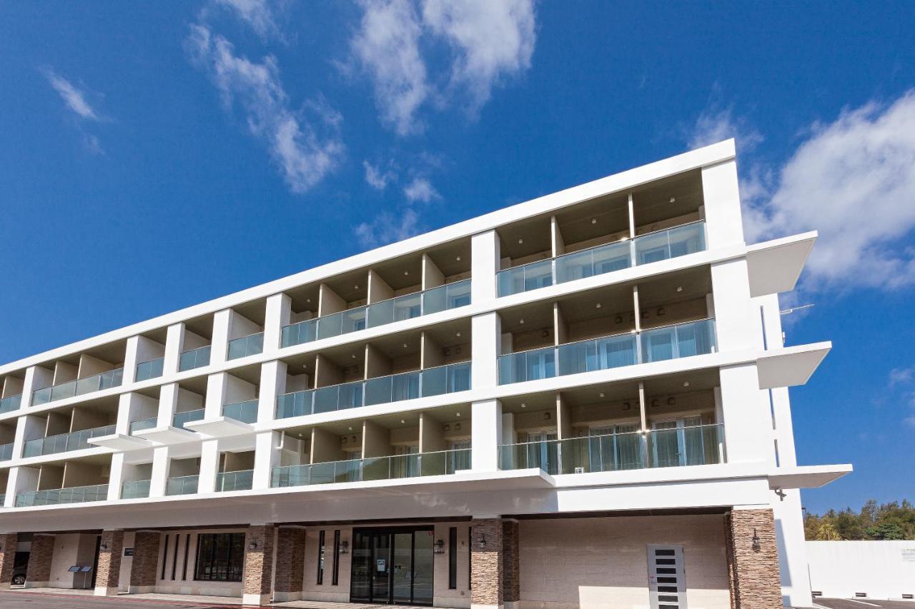 נאגו Kariyushi Lch. Resort מראה חיצוני תמונה